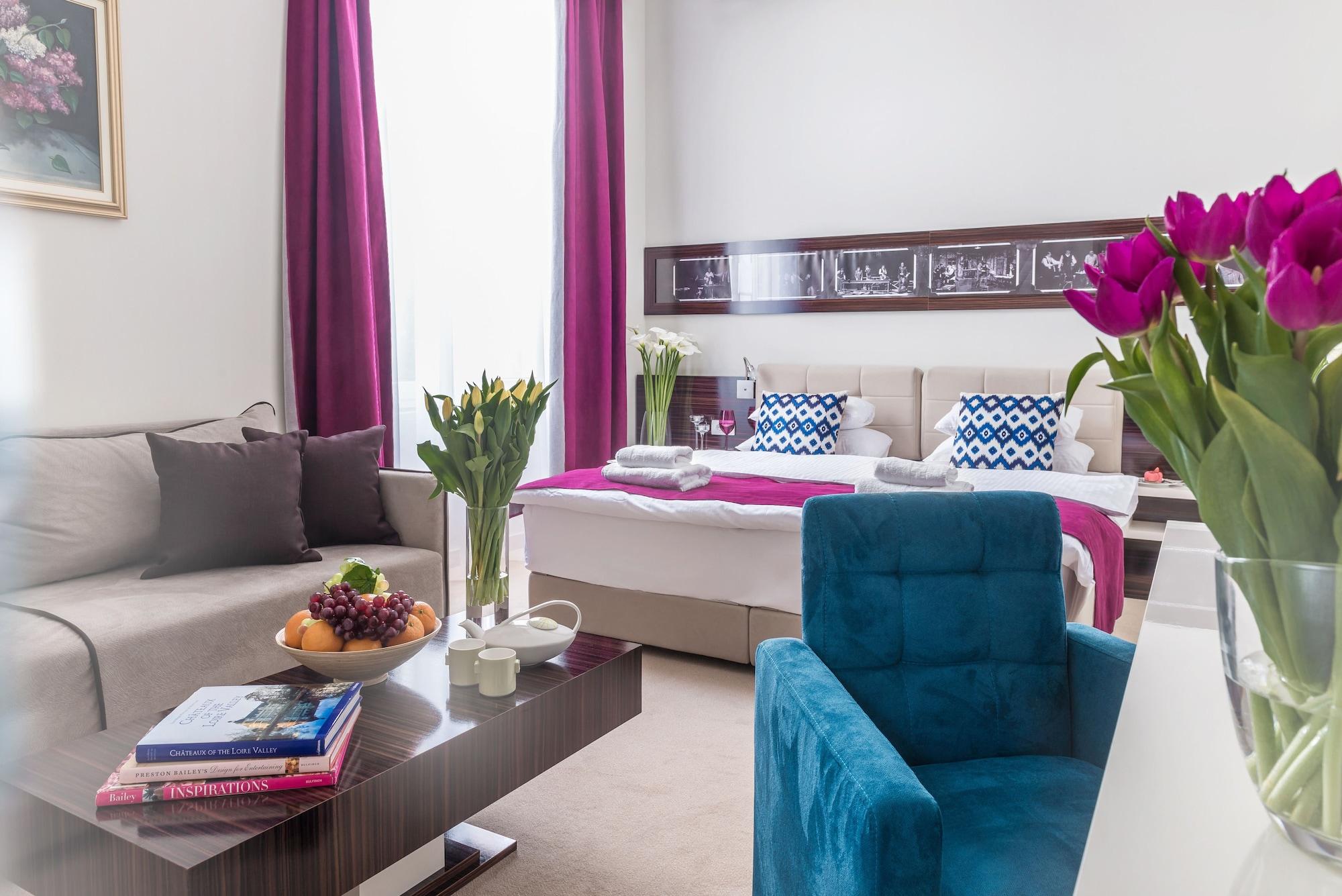Hotel Theater Belgrade Garni Экстерьер фото