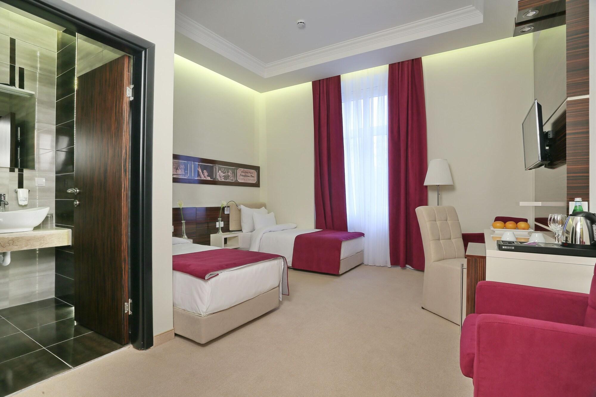 Hotel Theater Belgrade Garni Экстерьер фото