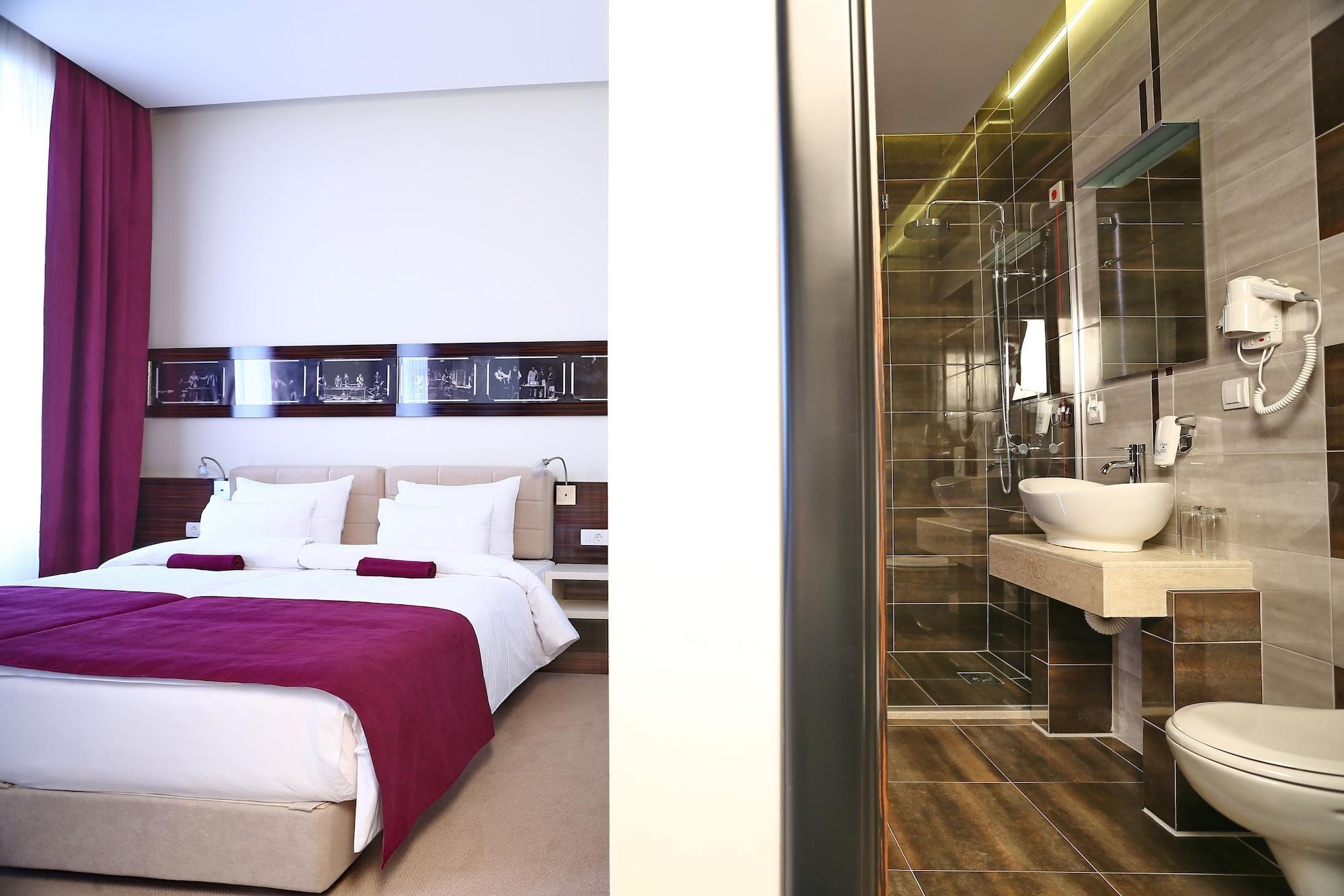 Hotel Theater Belgrade Garni Экстерьер фото
