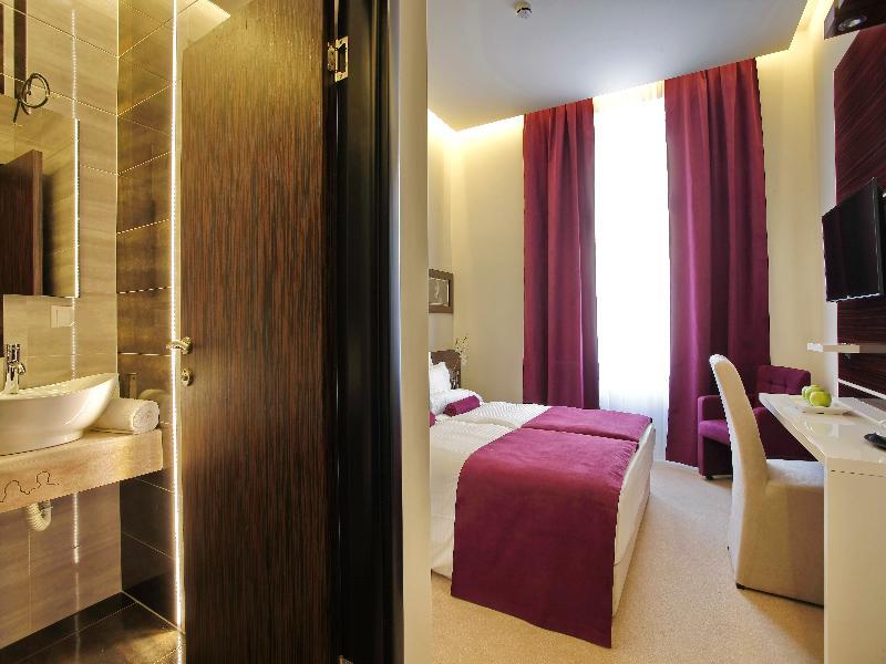 Hotel Theater Belgrade Garni Экстерьер фото